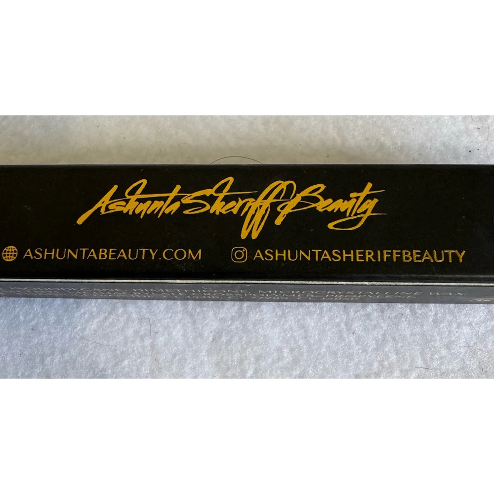 Ashunta Sheriff Beauty Vegan Matte Lip Crème - Royalty